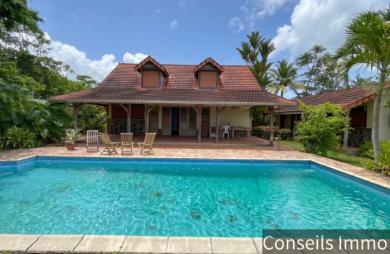 Villa créole F6 + dépendance indépendante & piscine - Le Robert