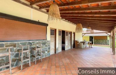 Villa créole F6 + dépendance indépendante & piscine - Le Robert