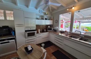 Maginifique vue mer, villa F4, piscine, atelier, bungalow, garage