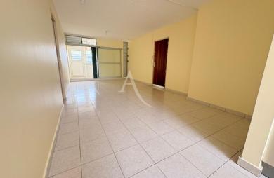 Location Appartement 82.03m² 4 pièces Ducos