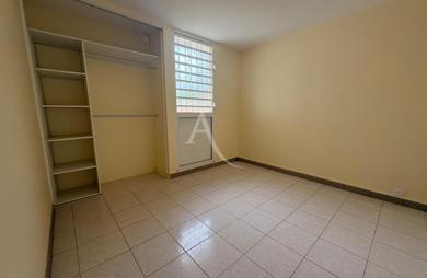 Location Appartement 82.03m² 4 pièces Ducos