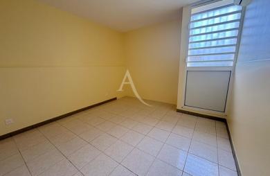 Location Appartement 82.03m² 4 pièces Ducos
