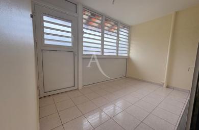 Location Appartement 82.03m² 4 pièces Ducos