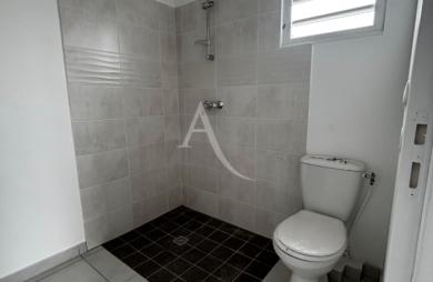 Location Maison 84.49m² 4 pièces Le Diamant