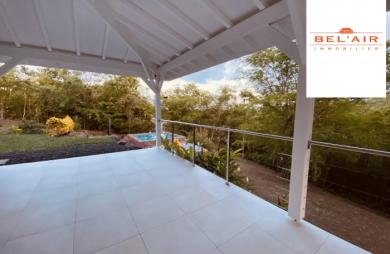 Location Maison 110.00m&sup2; 4 pièces Le François