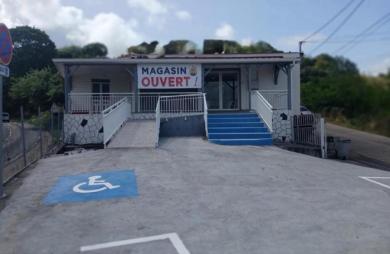 Location Local commercial 100m&sup2; Le François