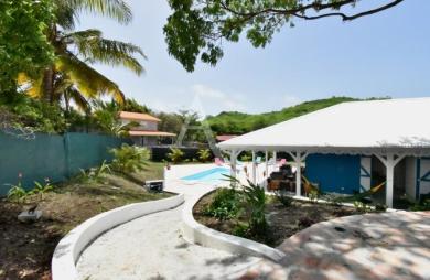 Vente Maison 77.39m² 4 pièces Sainte Anne
