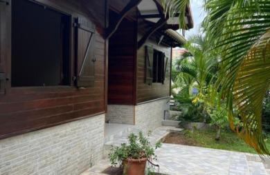 Vente Maison 237.5m&sup2; 5 pièces Le Robert