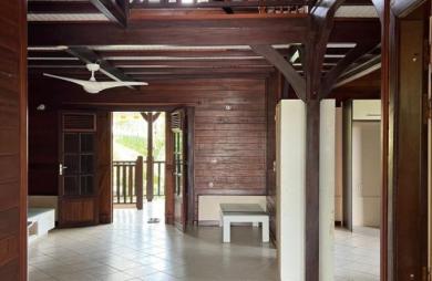 Vente Maison 237.5m&sup2; 5 pièces Le Robert