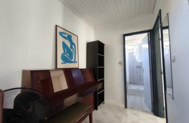 MAISON MEUBLEE, JUMELEE EN DUPLEX - TERREVILLE