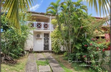 Vente Maison 57m&sup2; 3 pièces Case-Pilote