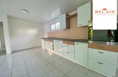 Location Appartement 98.00m&sup2; 4 pièces Le Lamentin