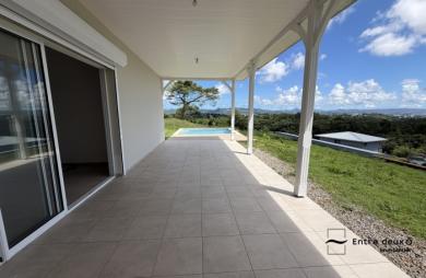 Location Maison 102.39m&sup2; 4 pièces Le Lamentin