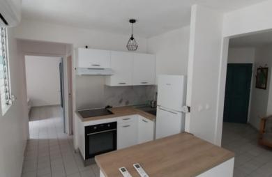 Appartement T2 avec locataire en place, Terreville - SCHOELCHER