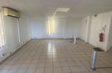 Vente Bureaux 240m² Fort de france