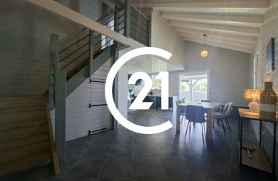 Vente Maison 114.00m&sup2; 6 pièces Case-Pilote