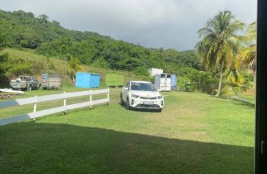 Location Entrepot 250m² Le Lamentin