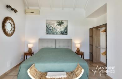 LES ANSES-D’ARLET   EXCLUSIVITÉ - VILLA DE STANDING - VUE MER - PISCINE   LODGE INDÉPENDANT 990 000 €