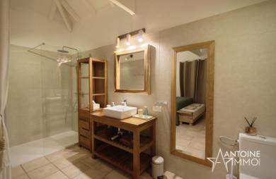 LES ANSES-D’ARLET   EXCLUSIVITÉ - VILLA DE STANDING - VUE MER - PISCINE   LODGE INDÉPENDANT 990 000 €