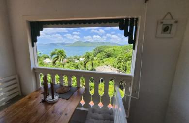 Appartement F2/F3 meublé avec vue mer dans résidence avec piscine