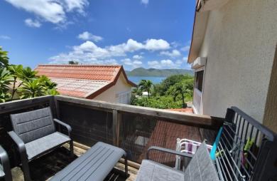 Appartement F2/F3 meublé avec vue mer dans résidence avec piscine