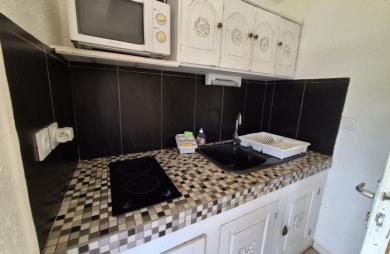 Appartement F2/F3 meublé avec vue mer dans résidence avec piscine