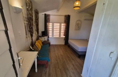 Appartement F2/F3 meublé avec vue mer dans résidence avec piscine