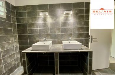 Location Maison 146.88m&sup2; 5 pièces Fort de france