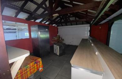 Vente Local commercial 300m&sup2; 2 pièces Le Robert