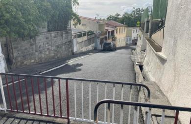 ENSEMBLE IMMOBILIER DE 7 LOGEMENTS   INVESTISSEMENT LOCATIF À SAINT-PIERRE