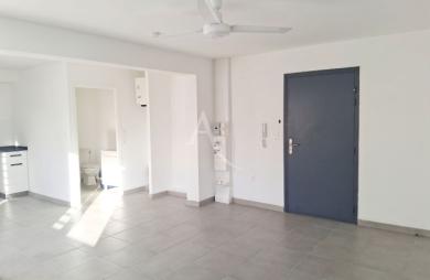 Location Appartement 31.7m² 1 pièce Fort de france