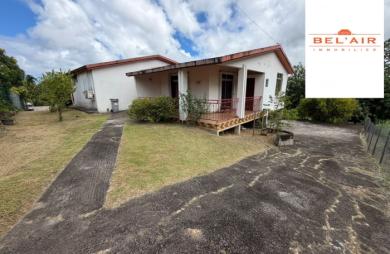 Vente Maison 172.98m&sup2; 7 pièces Saint-Esprit