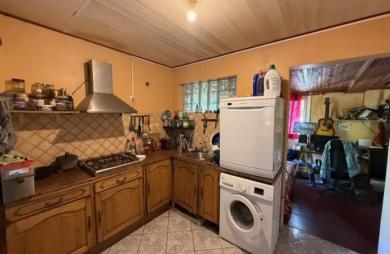 SAINT PHILLIPE 97442 - MAISON F3/4 HABITABLE DE SUITE - BEAU POTENTIEL
