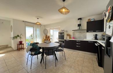 Vente Maison 96.9m² 4 pièces Sainte Clotilde