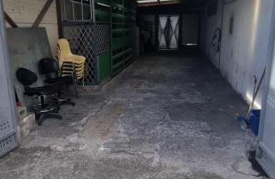 Location Local commercial 1500m&sup2; 1 pièce Le Port
