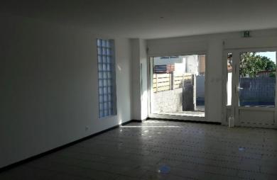 Location Local commercial 40m² Saint Louis
