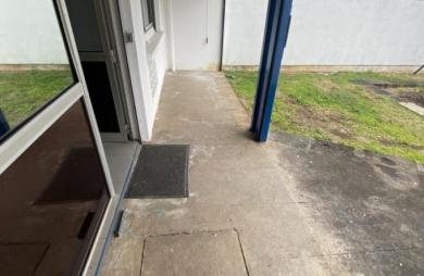Location Local commercial 44m&sup2; 2 pièces Saint Denis