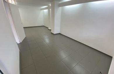 Location Local commercial 44m&sup2; 2 pièces Saint Denis
