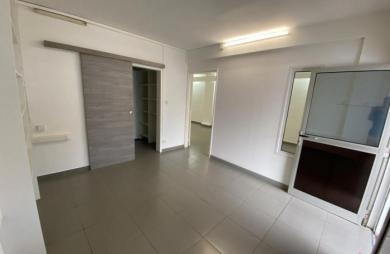 Location Local commercial 44m&sup2; 2 pièces Saint Denis