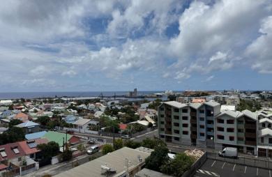 Vente Appartement 81.24m² 4 pièces Le Port