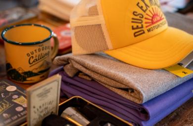 Fonds de commerce prêt-à-porter - Emplacement premium à Saint-Paul