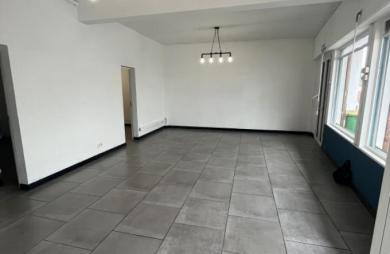 Location Local commercial 67m&sup2; 3 pièces Saint Louis