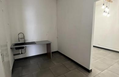 Location Local commercial 67m&sup2; 3 pièces Saint Louis
