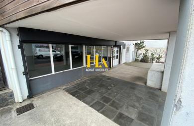 Location Local commercial 127m² 3 pièces Saint-Pierre