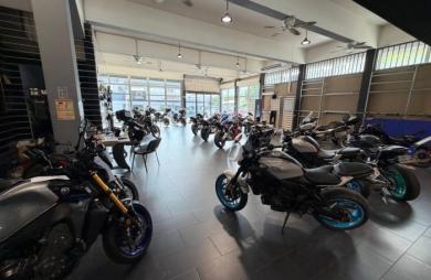 Vente Local commercial 1720m&sup2; Saint-Pierre