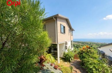 Vente Maison 129.95m&sup2; 5 pièces Saint Gilles Les Hauts