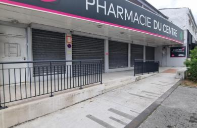 Location Local commercial 485m&sup2; 4 pièces Saint André