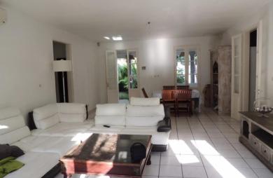 Location Maison 140m&sup2; 5 pièces Saint Denis