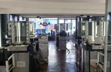 Vente Local commercial 132m&sup2; Saint Denis