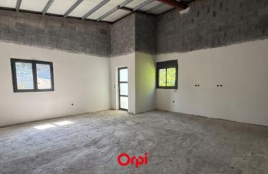 Vente Maison 93.86m&sup2; 4 pièces Saint Denis